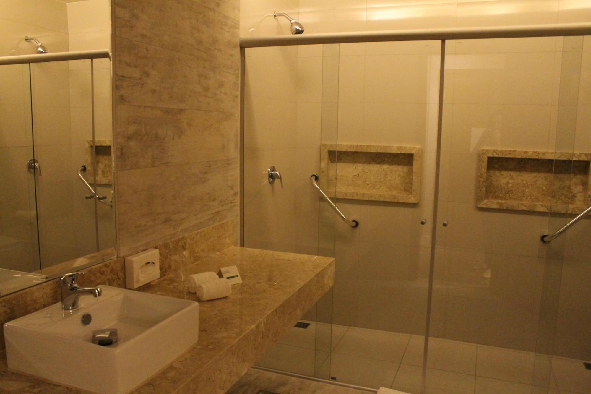 Holiday Inn - Goiania By Ihg Eksteriør billede